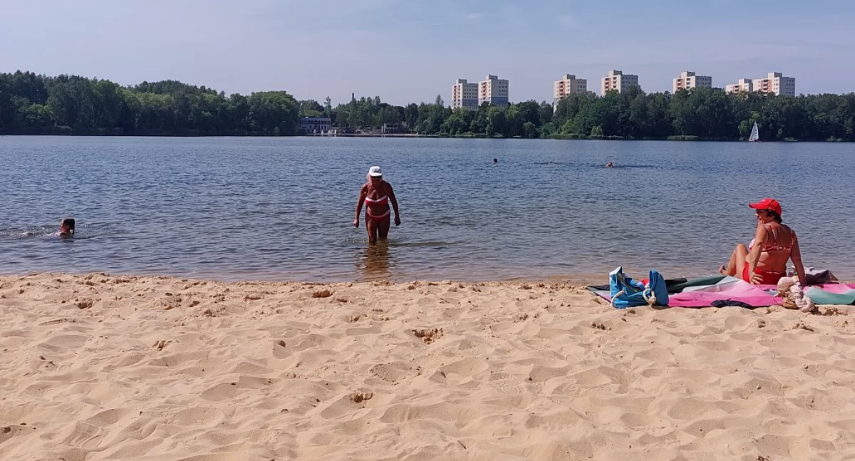 Moda i uroda, słońcem trzeba uważać Kosmetolog Opalanie Stanowczo odradzam [WYWIAD] - zdjęcie, fotografia