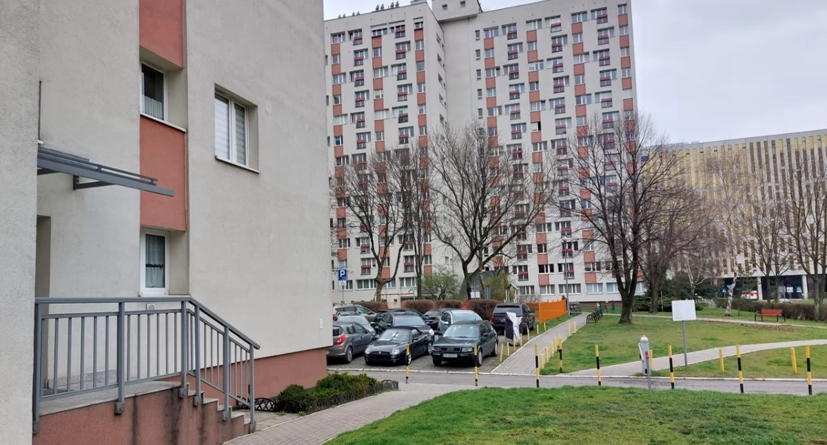 Wypadki, śledztwo sprawie śmierci dwóch kobiet które zatruły czadem centrum Katowic - zdjęcie, fotografia