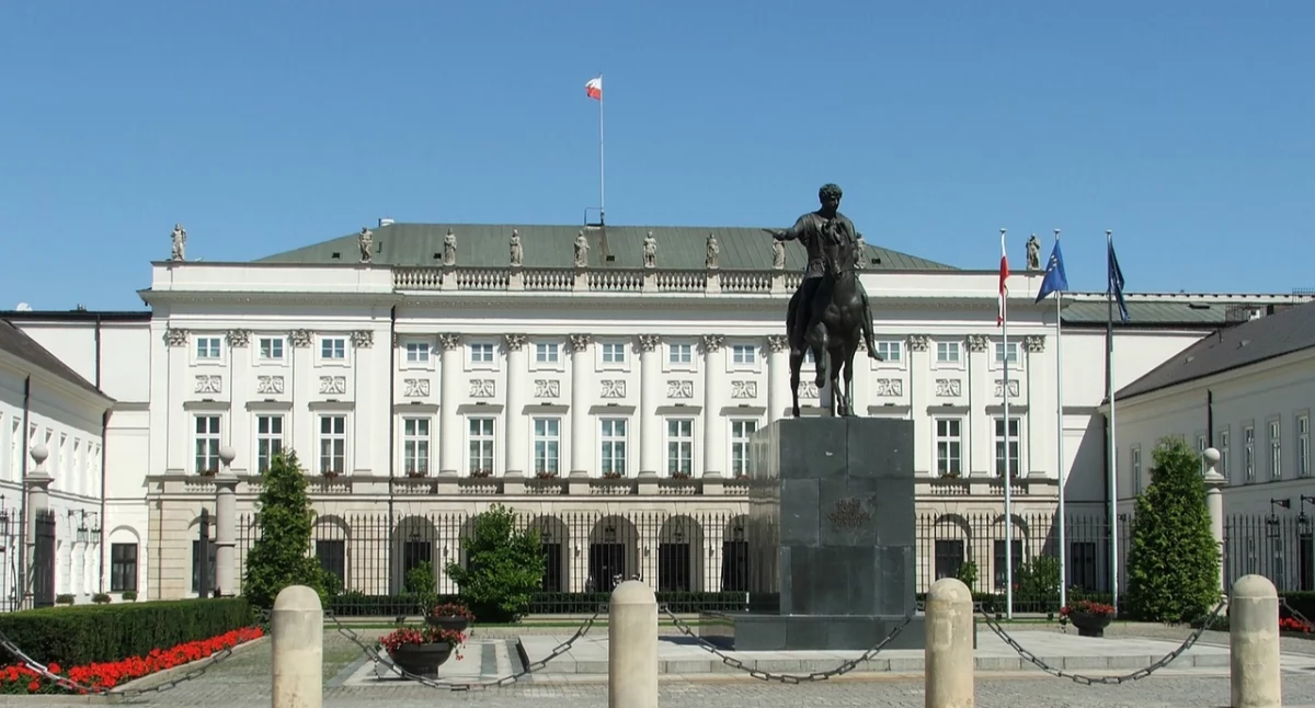 Pałac prezydencki w Warszawie.