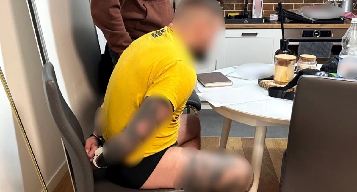 Sprawy kryminalne, Prokuratura oskarżyła kiboli Katowice udział zorganizowanej grupie przestępczej Handlowali narkotykami - zdjęcie, fotografia