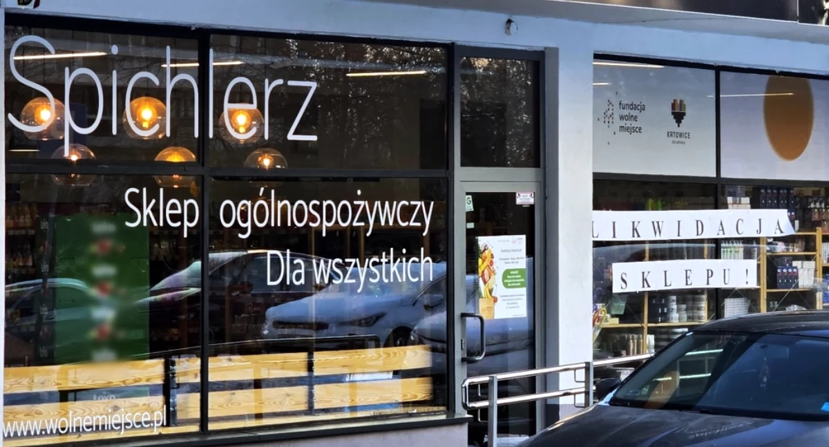 Sprawy społeczne, pierwszy sklep socjalny Polsce Spichlerz zamyka pięciu latach - zdjęcie, fotografia