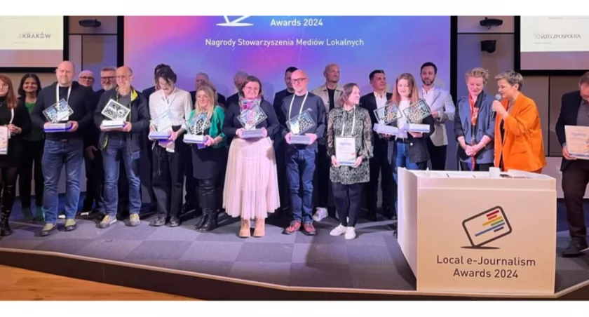 Nagrodzeni w ubiegłorocznym konkursie e-local Journalism. Zdjęcie: localpress.pl.