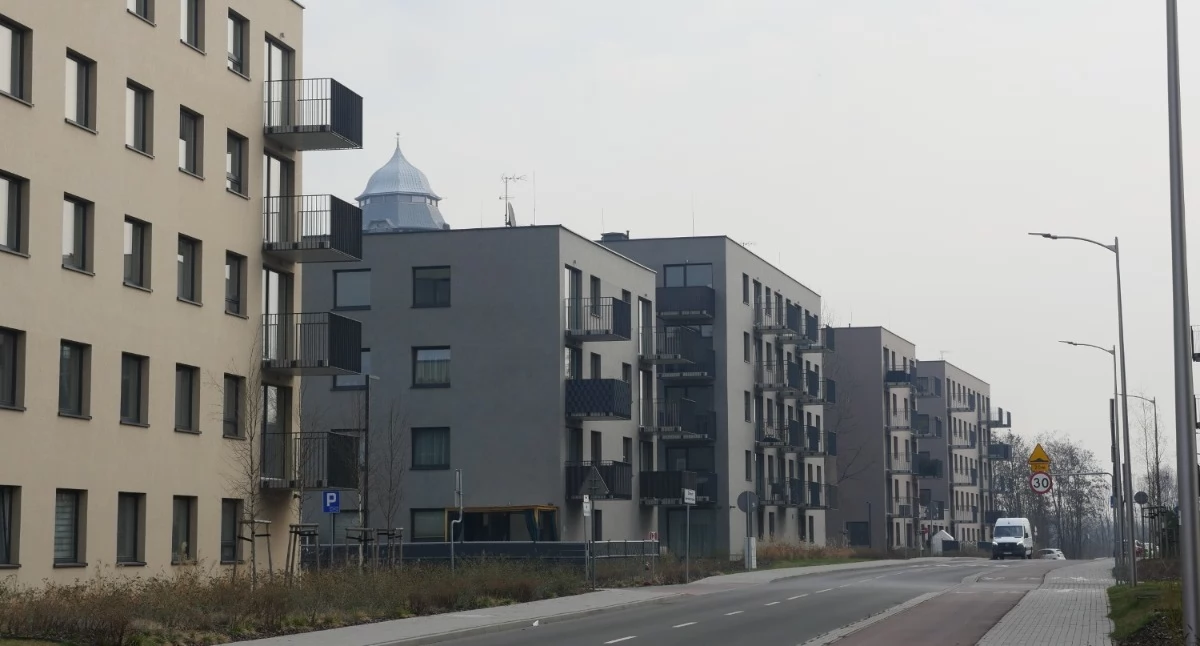 Przez prawie dobę w częściach wspólnych 6 budynków nie było prądu.