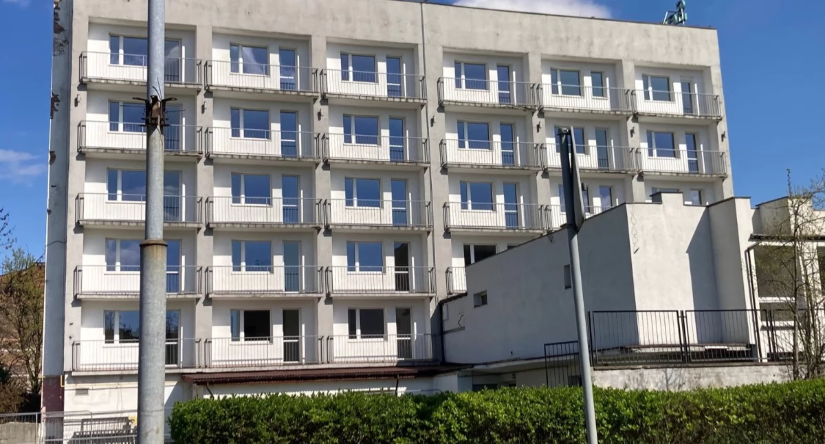 Były hotel Senator.