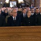 W pogrzebie uczestniczyli m.in. premier Donald Tusk, marszałek Sejmu Włodzimierz...