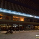 RazDwa neony Skarbek probne noc 01