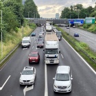 Wypadek ciężarówki na A4, fot. KM PSP w Katowicach (2)