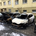 Spalone samochody os. Kukuczki w Katowicach (8)