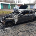 Spalony Mercedes w Nikiszowcu (2)