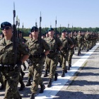 Ćwiczenia żołnierzy na Muchowcu (3)