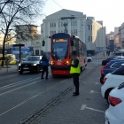 Zderzenie tramwaju z samochodem na ul. Kościuszki 2)