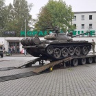 Czołg przed kopalnią Wujek (2)