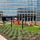 Teren zielony przy biurowcach Face2Face (4)