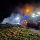 Pożar samochodów przy ul. Biedronek, fot. OSP Kostuchna (1)