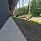 Nowe miejsca parkingowe powstaną w podcieniach (fot. KISA).