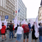 Protest pracowników MPGK przed urzędem miasta (6)