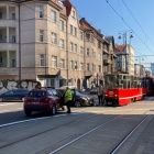 Zderzenie tramwaju nr 14 z samochodem (4)