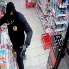 Rozbój w Żabce na os. Ptasim (2)