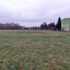Teren prywatny, na którym planowana jest budowa osiedla.