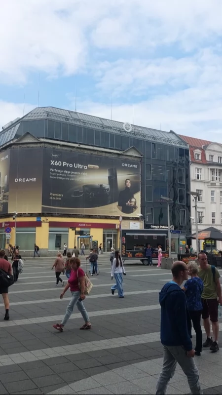 W środku lata w centrum Katowic stanie lodowisko