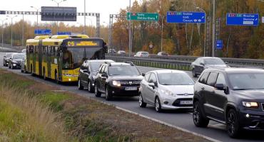 Wszystkich Świętych w Katowicach. Duże zmiany na drogach i bezpłatna komunikacja miejska