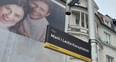 Wojewoda z PiS chciał, żeby prokuratura ścigała pracowników MZUiM, którzy zdjęli tabliczkę z nazwą pl. Marii i Lecha Kaczyńskich