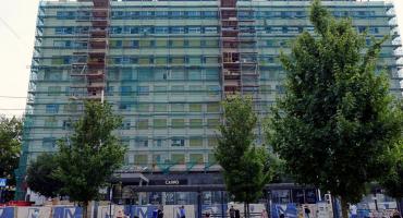 Neon wróci na dach Hotelu Katowice, a obiekt będzie 4-gwiazdkowy. Otwarcie coraz bliżej