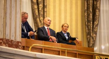 Nowy zarząd województwa podzielił między siebie obowiązki. Marszałek wziął najwięcej departamentów