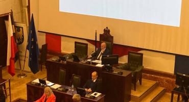 PiS straciło władzę w woj. śląskim. Marszałek Jakub Chełstowski przeszedł na stronę opozycji