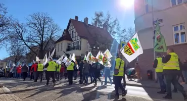 Atakowali premiera Tuska, zapraszali minister Czarnecką. W Katowicach górnicy protestowali przeciwko likwidacji kopalni Bielszowice 