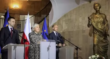 Posłowie PiS uderzają w Donalda Tuska po likwidacji Ministerstwa Przemysłu. „Tylko dla partii i jej przystawek stworzono to ministerstwo”