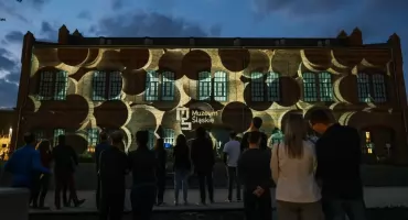 Noc Muzeów 2026 w Katowicach. Diabły, zakazane miejsca NOSPR i nocne zwiedzanie Fabryki Porcelany