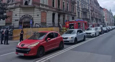 Znowu pali się w kamienicy przy ul. Chopina. Interweniuje straż pożarna