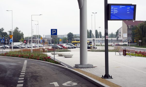 Dworzec Autobusowy Przy Ul. Sądowej Został Otwarty. Prezydent Katowic ...