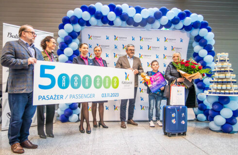 Lotnisko w Pyrzowicach odprawiło już w tym roku 5 mln pasażerów. To historyczny rekord