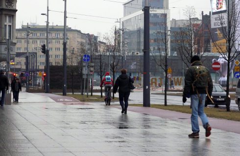 Dzień dobry Katowice. Będzie ciepło i deszczowo