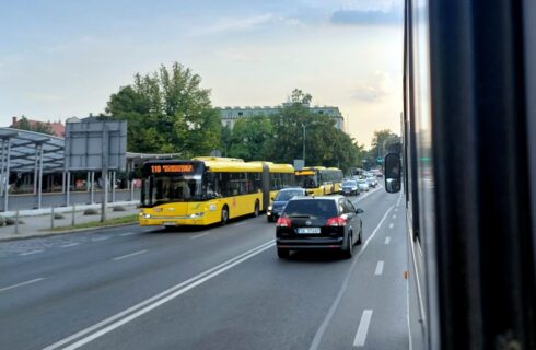Autobusy i tramwaje w Katowicach dostaną zielone światło. Po wprowadzeniu ITS priorytetem będzie komunikacja miejska