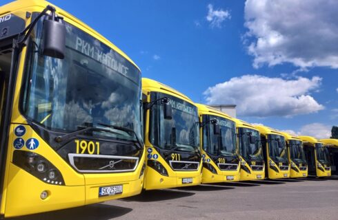 Pierwsze hybrydowe autobusy w PKM Katowice. Są łatwiejsze w obsłudze od elektryków