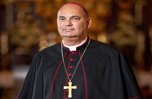 Biskup Grzegorz Kaszak zrezygnował ze stanowiska. To pokłosie afery gejowskiej w Dąbrowie Górniczej