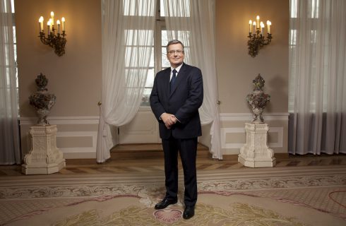 Zapowiedzią zarządzenia referendum Bronisław Komorowski tylko się pogrąża