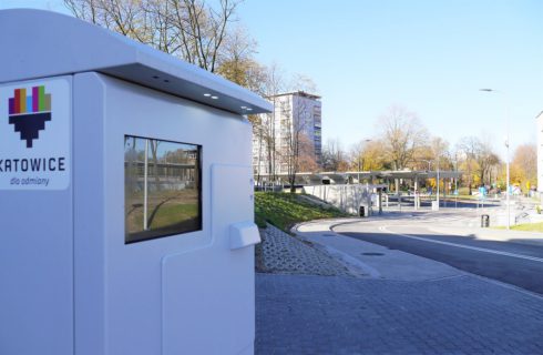 Parking w Ligocie nie zachęca do przesiadki