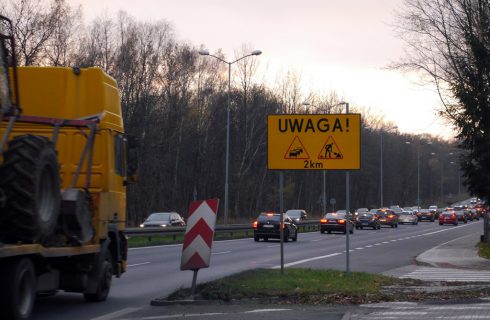 Utrudnienia dla kierowców na drodze krajowej nr 86