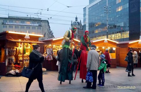 Na Rynku rozpoczął się jarmark bożonarodzeniowy