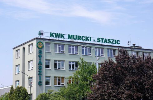 Wstrząs w kopalni Murcki-Staszic. Kilku górników pozostaje w szpitalach