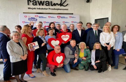 Koalicja Obywatelska zdecydowanie wygrywa wybory do Rady Miasta Katowice. Słaby wynik Forum Samorządowego i Marcin Krupa