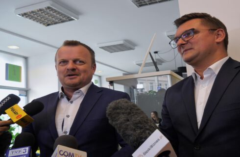 Arkadiusz Chęciński zaprasza Andrzeja Dudę do obejrzenia Sosnowca