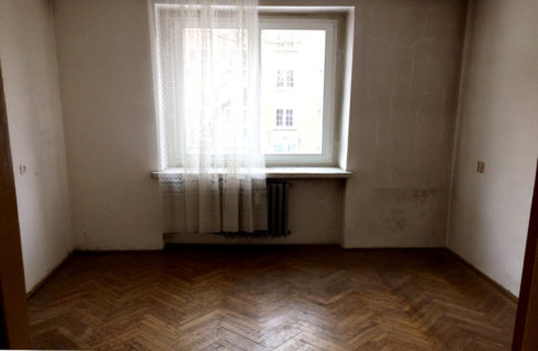 Wojewoda zablokował Katowicom program “Mieszkanie za remont” i licytacje czynszów na duże mieszkania. Miasto idzie do sądu