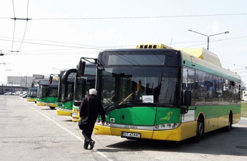 Kierowcy chcą podwyżek, a PKM-y potrzebują więcej kierowców. Wszyscy liczą na ZTM