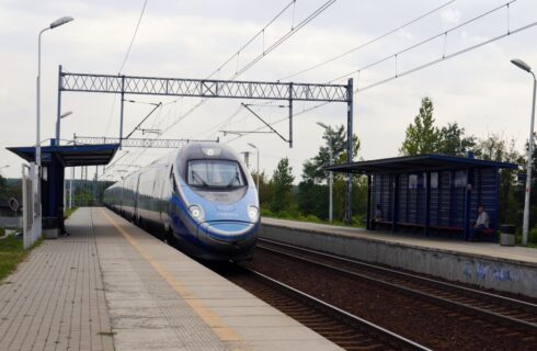 Dyskusja o linii kolejowej do CPK. Prezydent Katowic: Uważam, że to nie ma szans powstania
