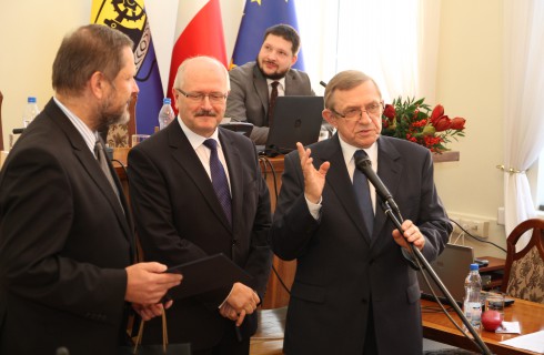 Prezydent Piotr Uszok się pożegnał. Przy okazji wyróżnił kilku urzędników